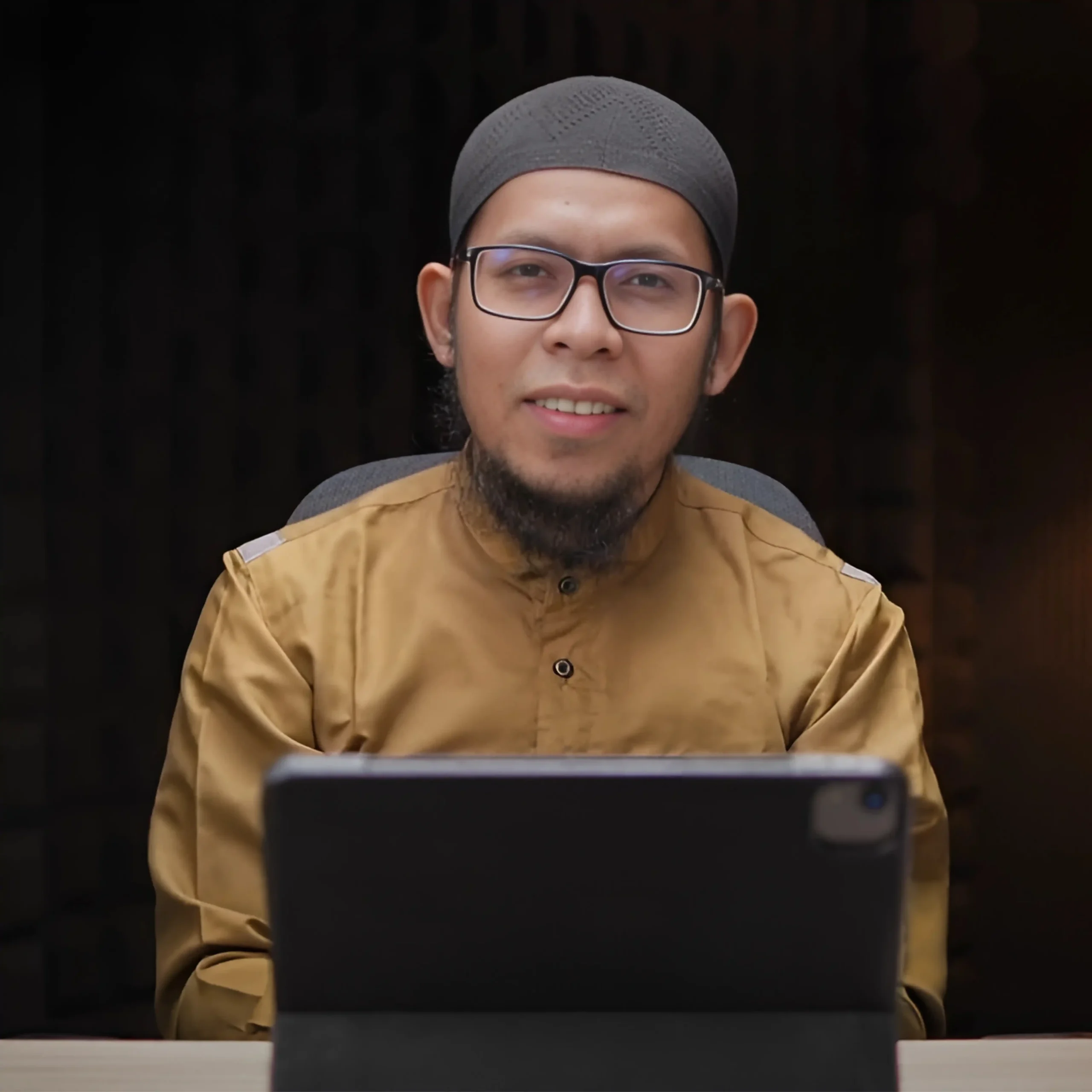 Ustadz Sulaiman Rasyid (USRAH)