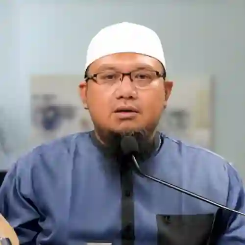 Ustadz Wira Mandiri, Bachrun, S.Kom