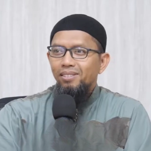 Ustadz Yulian Purnama